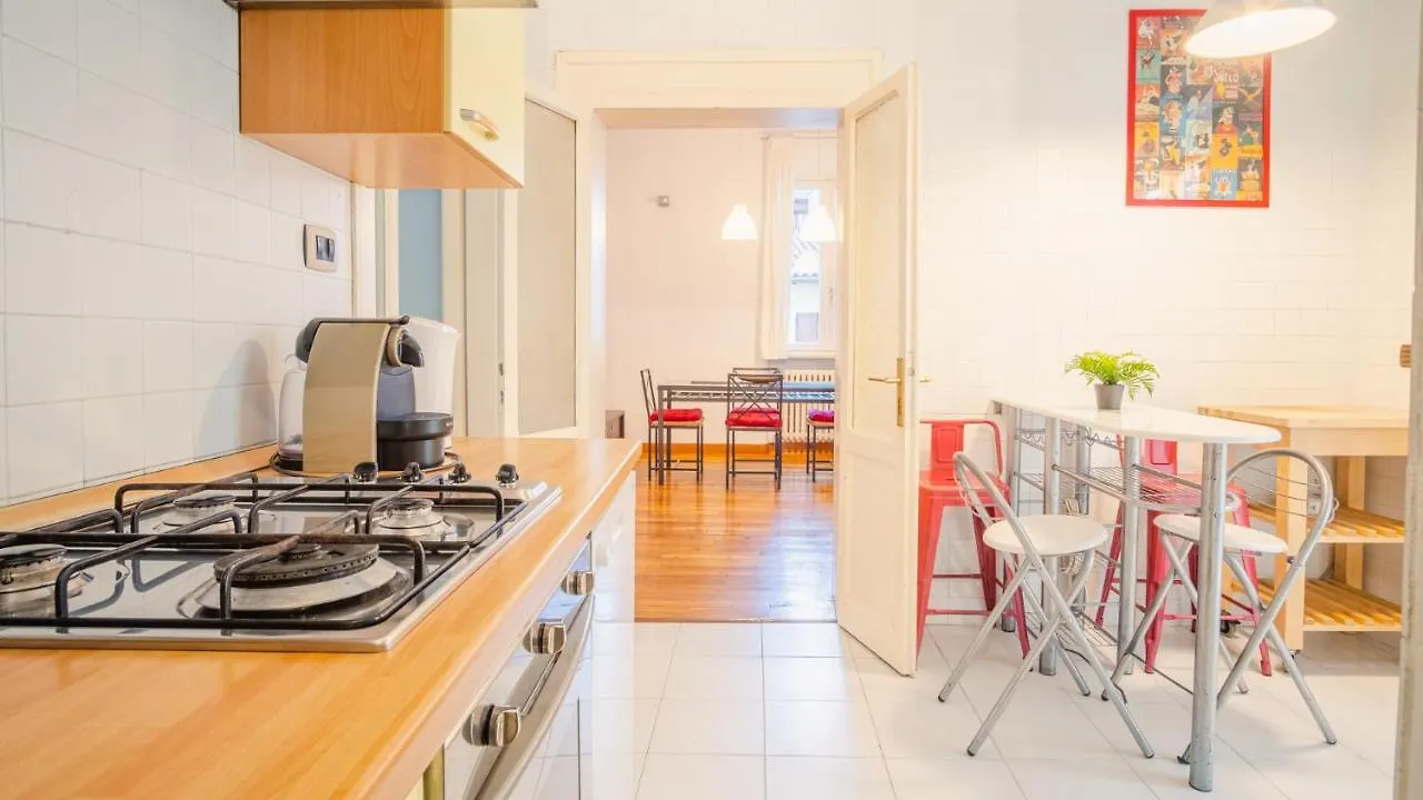 Historical Filippini Flat - Italian Homing Apartment Verona